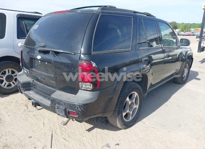 Photo 4 of 2007 Chevrolet Trailblazer LS (VIN 1GNDS13S672255756)