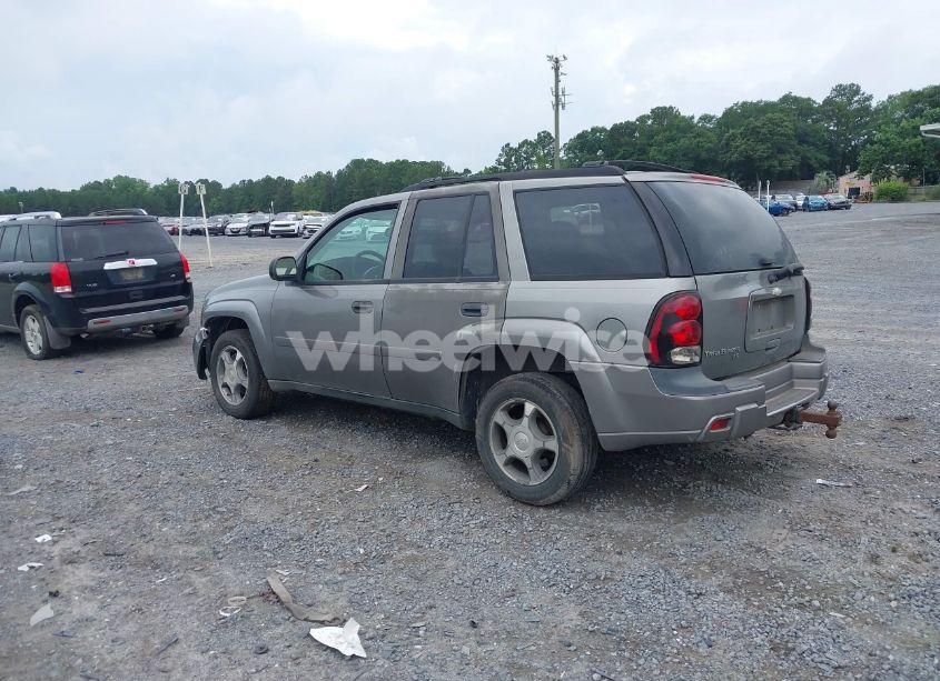 Photo 3 of 2007 Chevrolet Trailblazer LS (VIN 1GNDS13S672293536)