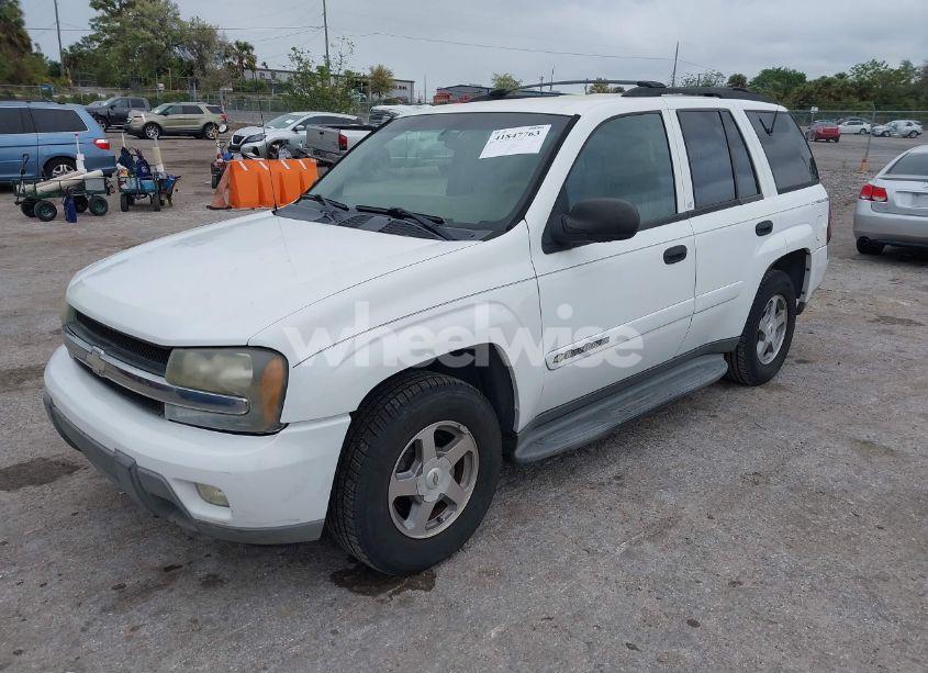 Photo 2 of 2003 Chevrolet Trailblazer LT (VIN 1GNDS13S732101387)