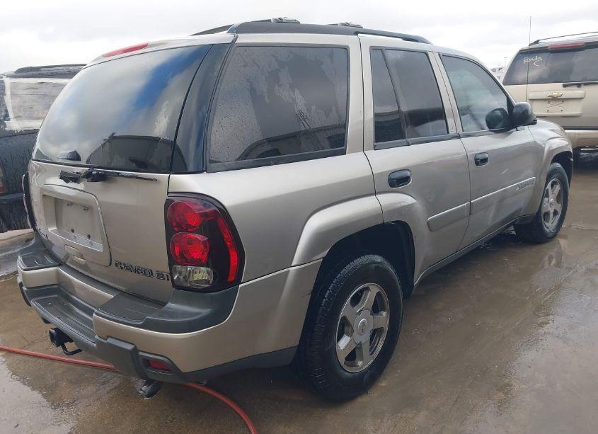Photo 4 of 2003 Chevrolet Trailblazer LT (VIN 1GNDS13S732239110)