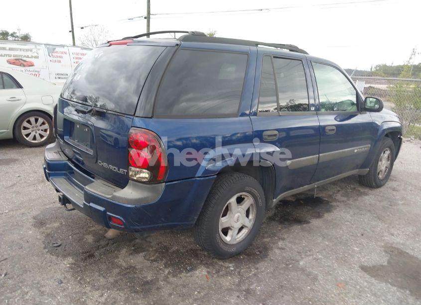 Photo 4 of 2003 Chevrolet Trailblazer LS (VIN 1GNDS13S732260569)