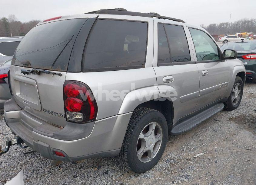 Photo 4 of 2004 Chevrolet Trailblazer LT (VIN 1GNDS13S742229047)