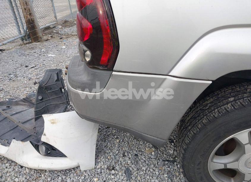 Photo 6 of 2004 Chevrolet Trailblazer LT (VIN 1GNDS13S742229047)