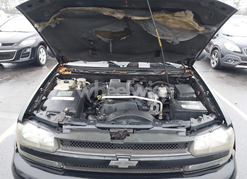 Photo 10 of 2004 Chevrolet Trailblazer LT (VIN 1GNDS13S742273453)