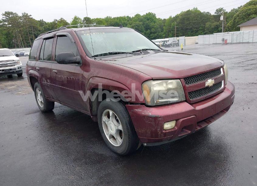 2006 Chevrolet Trailblazer LT (VIN 1GNDS13S762232145) main photo