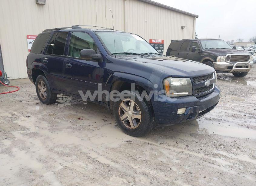 2007 Chevrolet Trailblazer LT (VIN 1GNDS13S772121516) main photo