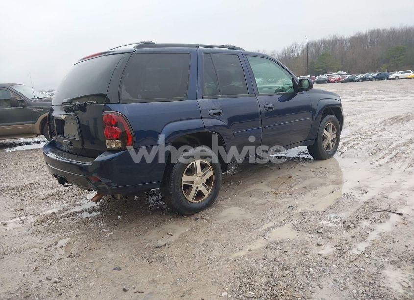 Photo 4 of 2007 Chevrolet Trailblazer LT (VIN 1GNDS13S772121516)