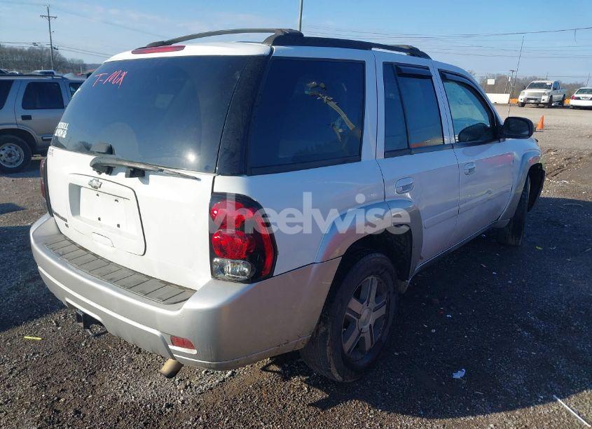 Photo 4 of 2007 Chevrolet Trailblazer LT (VIN 1GNDS13S772298230)