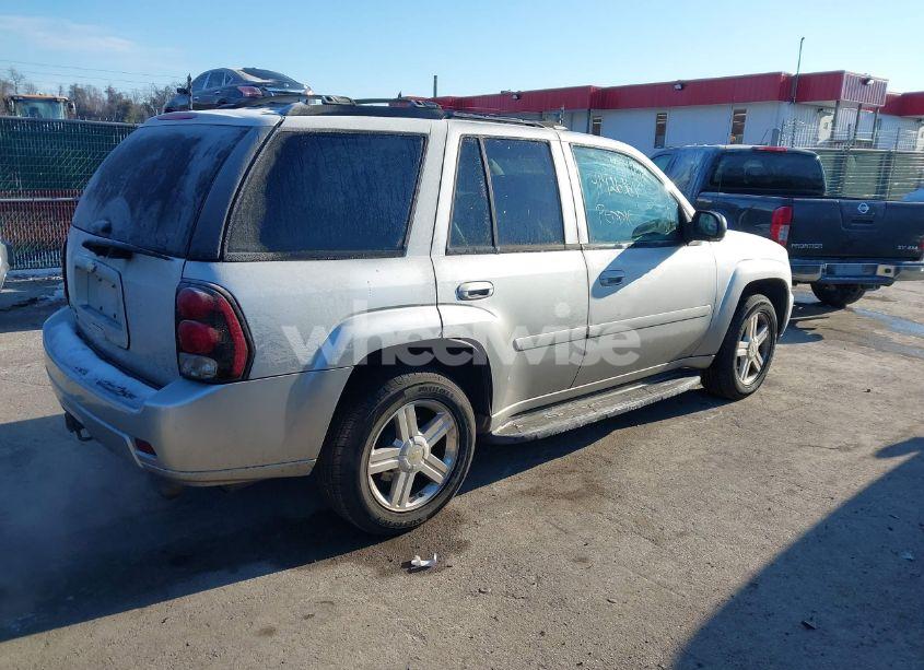 Photo 4 of 2008 Chevrolet Trailblazer LT (VIN 1GNDS13S782243312)