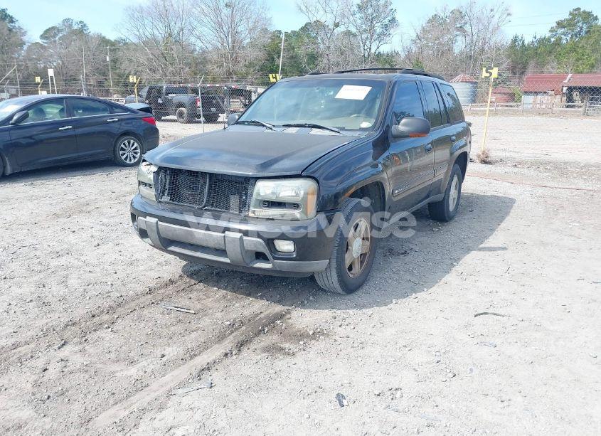 Photo 2 of 2002 Chevrolet Trailblazer LTZ (VIN 1GNDS13S822329915)