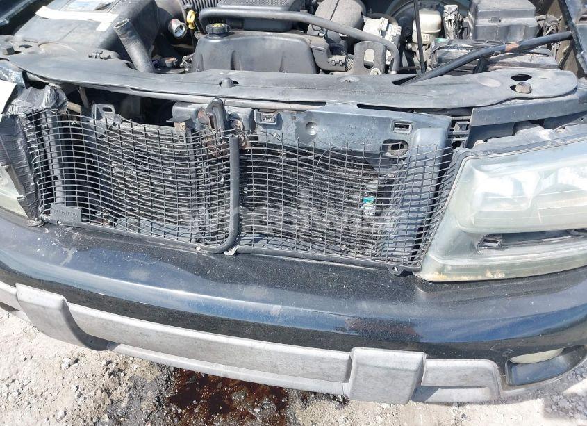 Photo 6 of 2002 Chevrolet Trailblazer LTZ (VIN 1GNDS13S822329915)