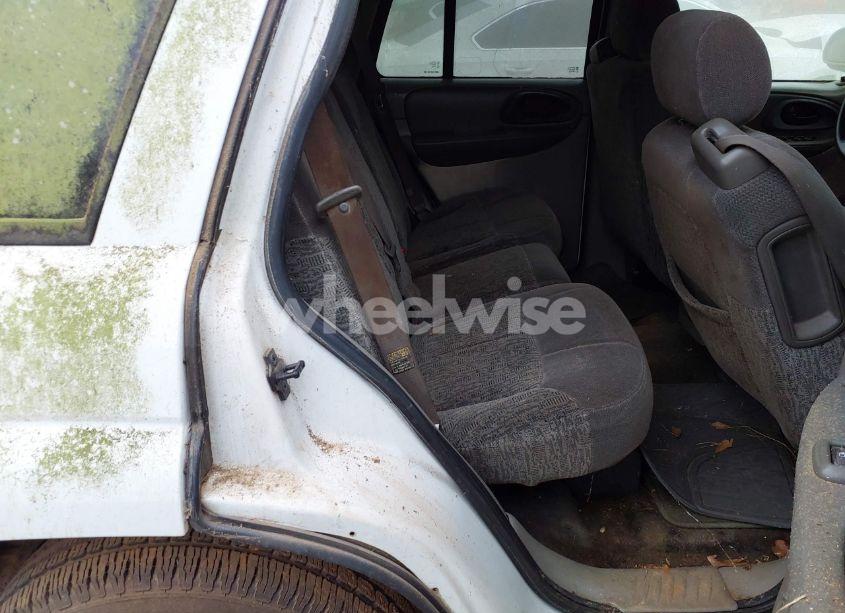 Photo 8 of 2003 Chevrolet Trailblazer LS (VIN 1GNDS13S832254084)