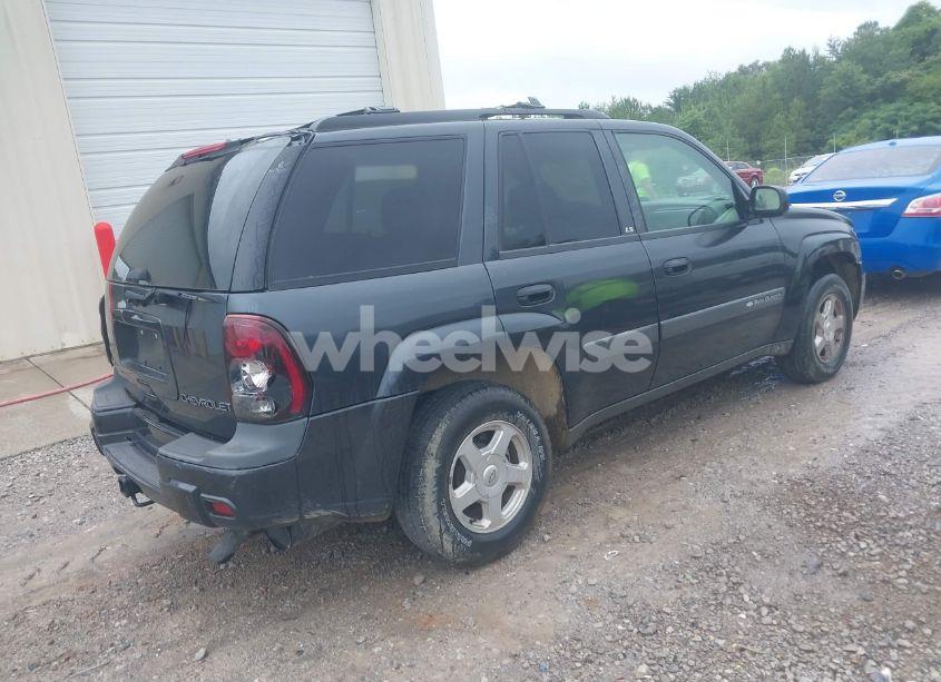 Photo 4 of 2003 Chevrolet Trailblazer LS (VIN 1GNDS13S832262055)