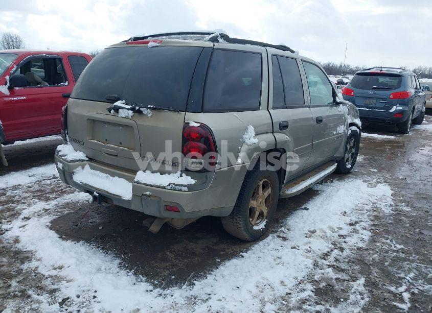 Photo 4 of 2003 Chevrolet Trailblazer (VIN 1GNDS13S832352614)