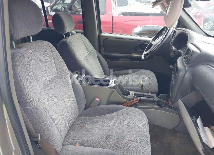 Photo 5 of 2003 Chevrolet Trailblazer (VIN 1GNDS13S832352614)