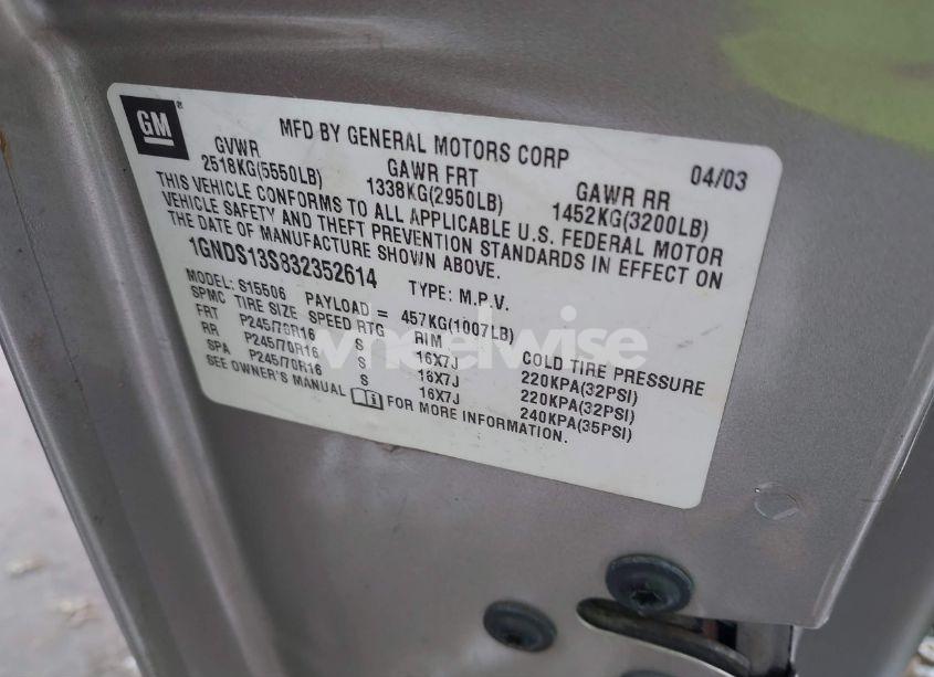 Photo 9 of 2003 Chevrolet Trailblazer (VIN 1GNDS13S832352614)