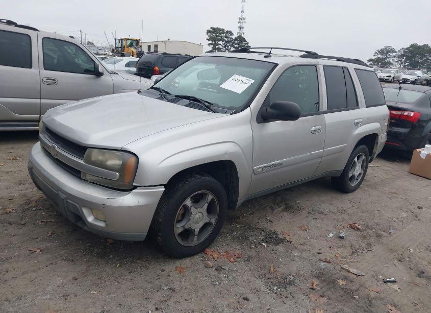 Photo 2 of 2004 Chevrolet Trailblazer LT (VIN 1GNDS13S842199489)