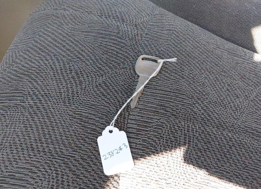 Photo 11 of 2004 Chevrolet Trailblazer LS (VIN 1GNDS13S842238243)