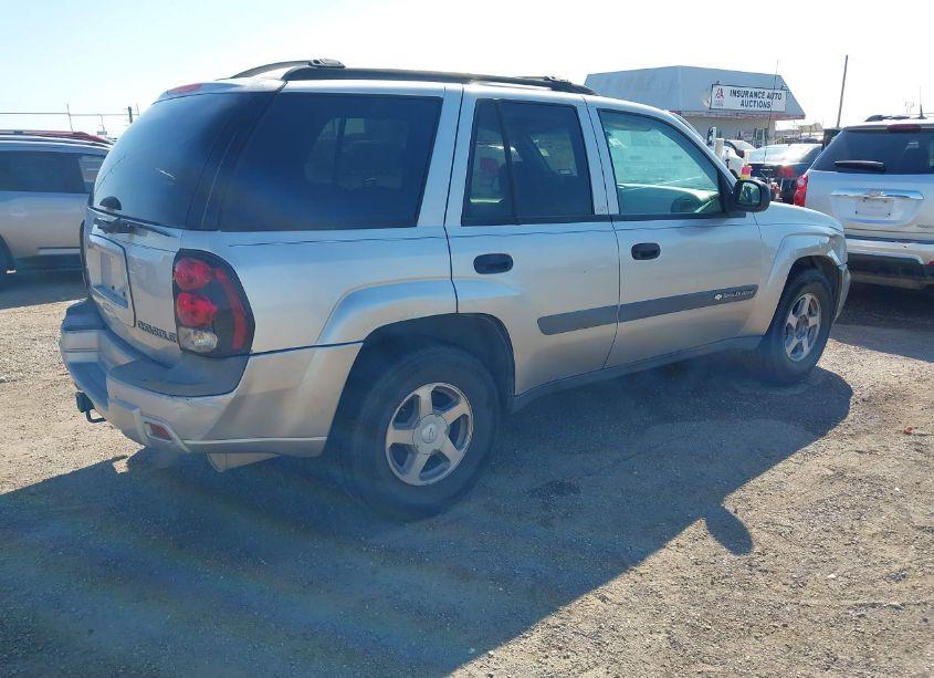Photo 4 of 2004 Chevrolet Trailblazer LS (VIN 1GNDS13S842238243)