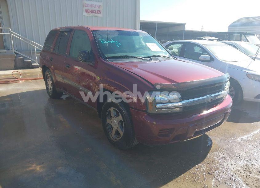 2004 Chevrolet Trailblazer LS (VIN 1GNDS13S842259013) main photo