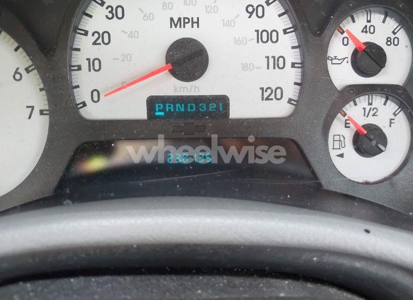 Photo 7 of 2005 Chevrolet Trailblazer LS (VIN 1GNDS13S852127810)