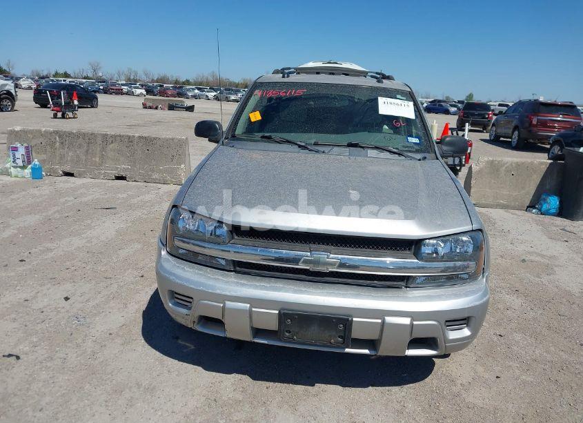 Photo 6 of 2005 Chevrolet Trailblazer LS (VIN 1GNDS13S852382201)