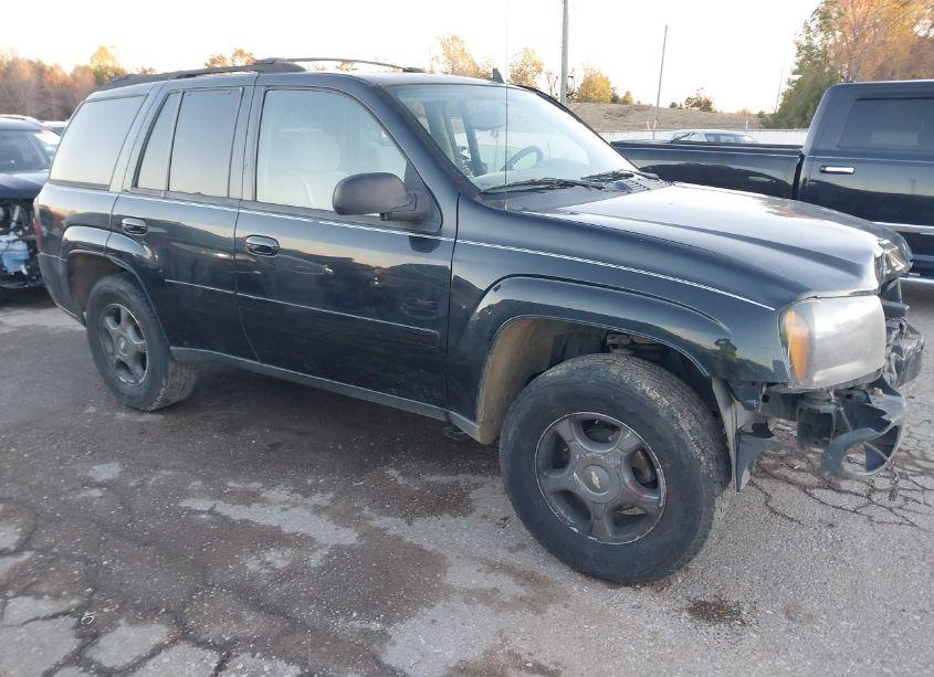 2008 Chevrolet Trailblazer LT (VIN 1GNDS13S882214305) main photo