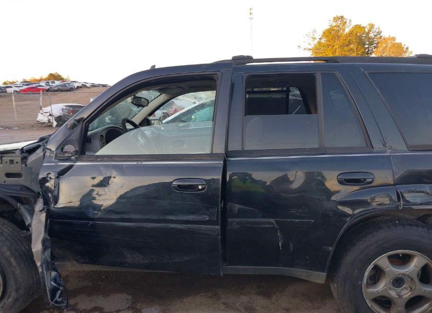 Photo 15 of 2008 Chevrolet Trailblazer LT (VIN 1GNDS13S882214305)