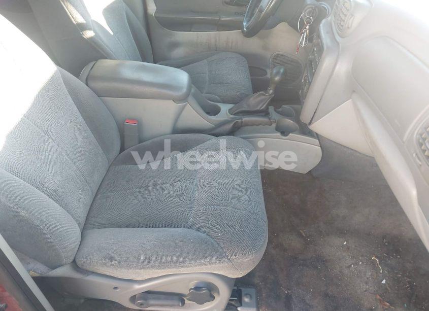 Photo 5 of 2003 Chevrolet Trailblazer LT (VIN 1GNDS13S932167925)