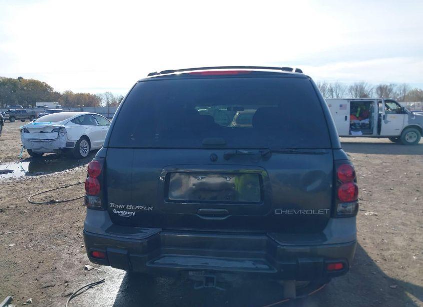 Photo 16 of 2004 Chevrolet Trailblazer LS (VIN 1GNDS13S942116295)