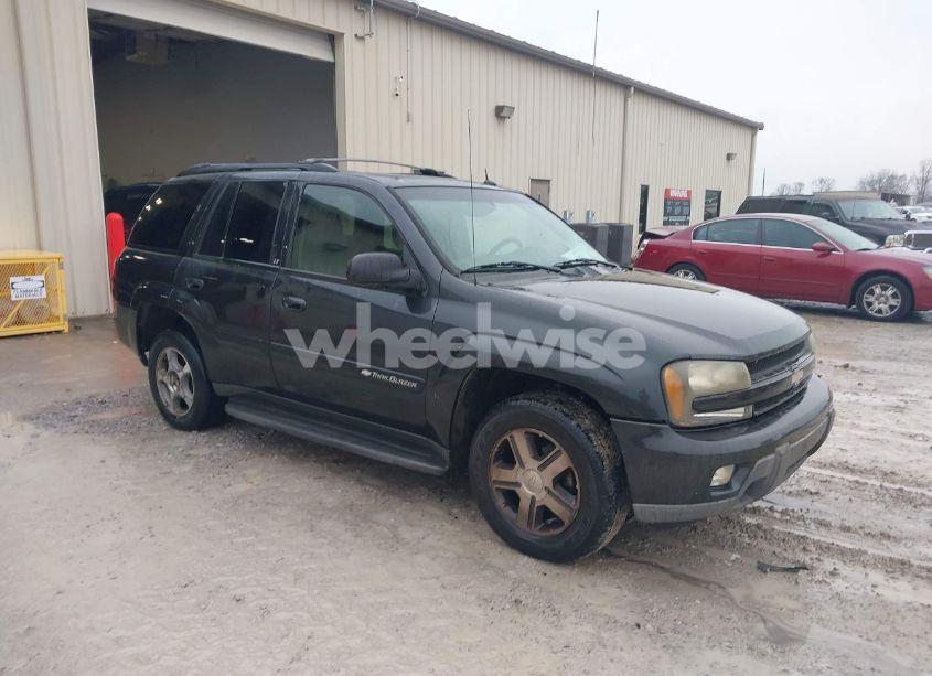 2004 Chevrolet Trailblazer LT (VIN 1GNDS13S942196875) main photo