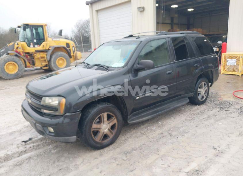 Photo 2 of 2004 Chevrolet Trailblazer LT (VIN 1GNDS13S942196875)