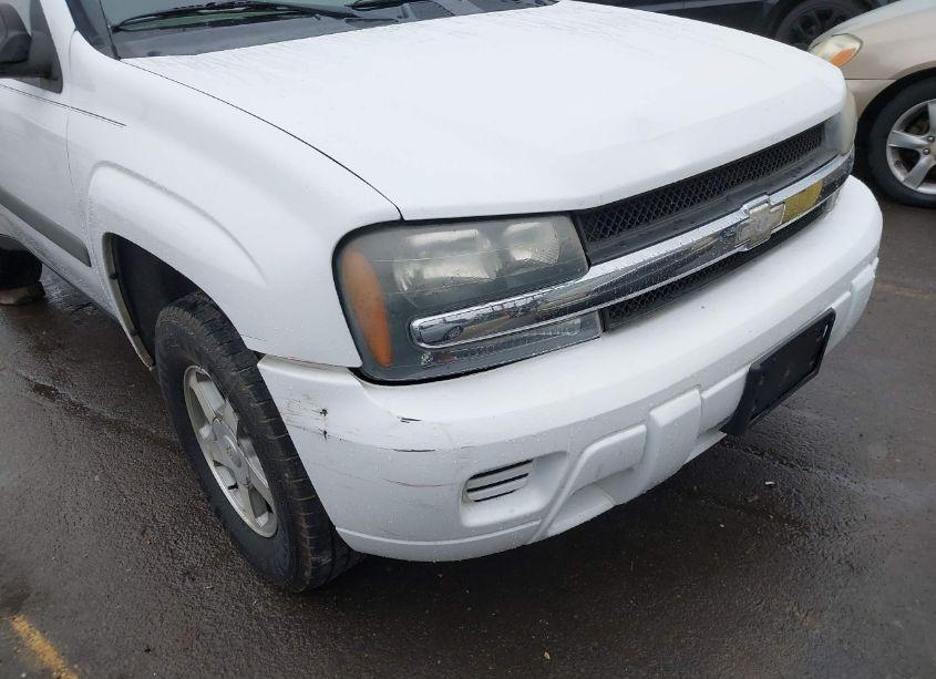 Photo 6 of 2005 Chevrolet Trailblazer LS (VIN 1GNDS13S952240908)