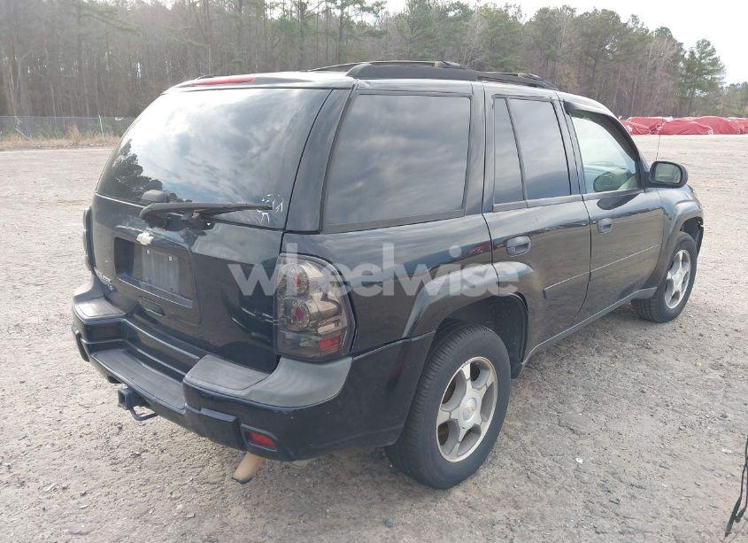 Photo 4 of 2007 Chevrolet Trailblazer LS (VIN 1GNDS13S972144876)