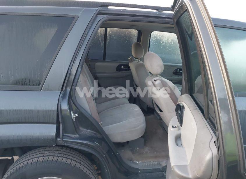 Photo 8 of 2007 Chevrolet Trailblazer LS (VIN 1GNDS13S972210293)