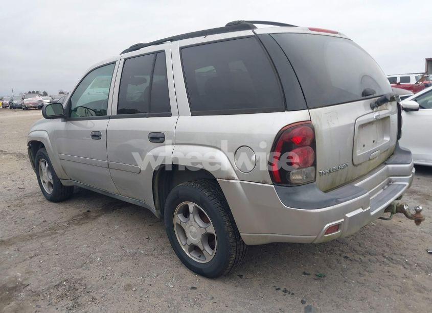 Photo 3 of 2007 Chevrolet Trailblazer LS (VIN 1GNDS13S972300480)
