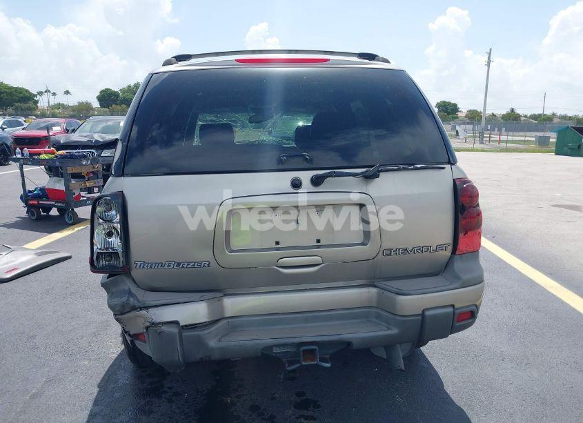 Photo 16 of 2002 Chevrolet Trailblazer LT (VIN 1GNDS13SX22471800)