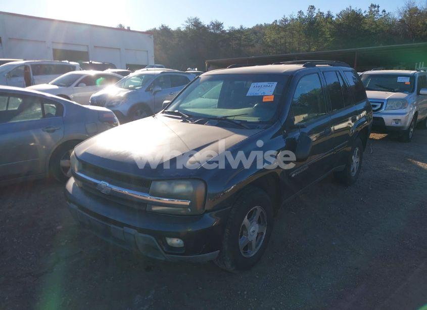 Photo 2 of 2003 Chevrolet Trailblazer LT (VIN 1GNDS13SX32251607)