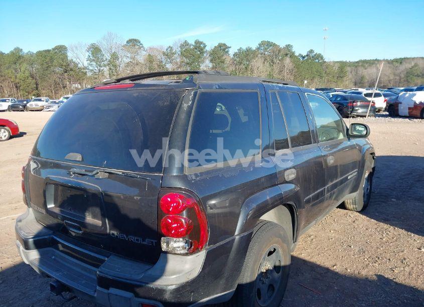 Photo 4 of 2003 Chevrolet Trailblazer LT (VIN 1GNDS13SX32251607)