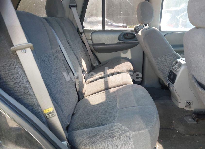 Photo 8 of 2003 Chevrolet Trailblazer LS (VIN 1GNDS13SX32307898)