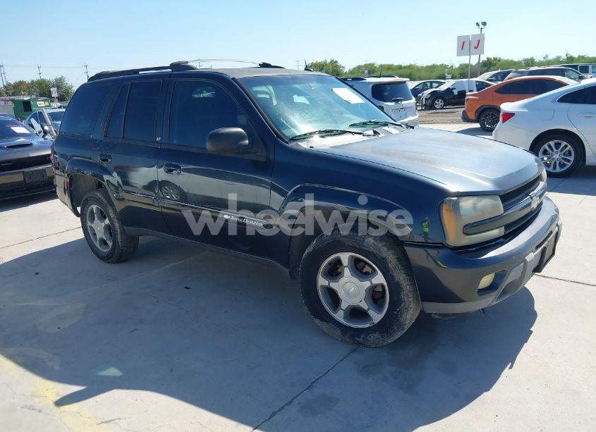 2004 Chevrolet Trailblazer LT (VIN 1GNDS13SX42194522) main photo