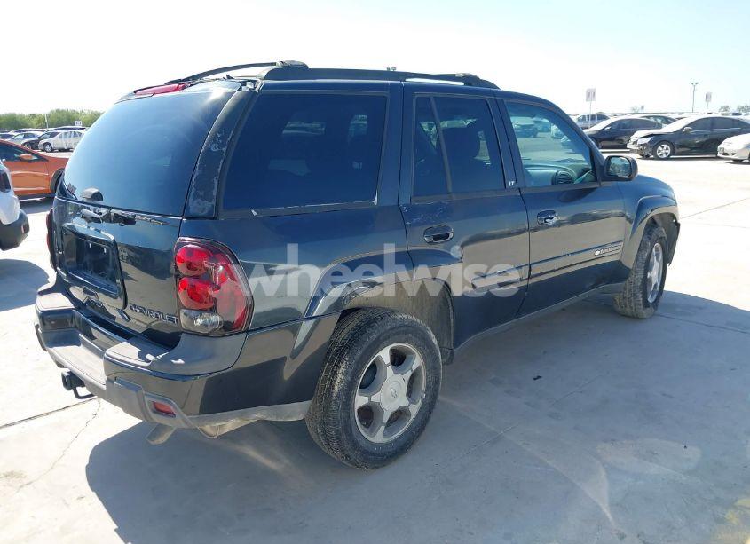 Photo 4 of 2004 Chevrolet Trailblazer LT (VIN 1GNDS13SX42194522)