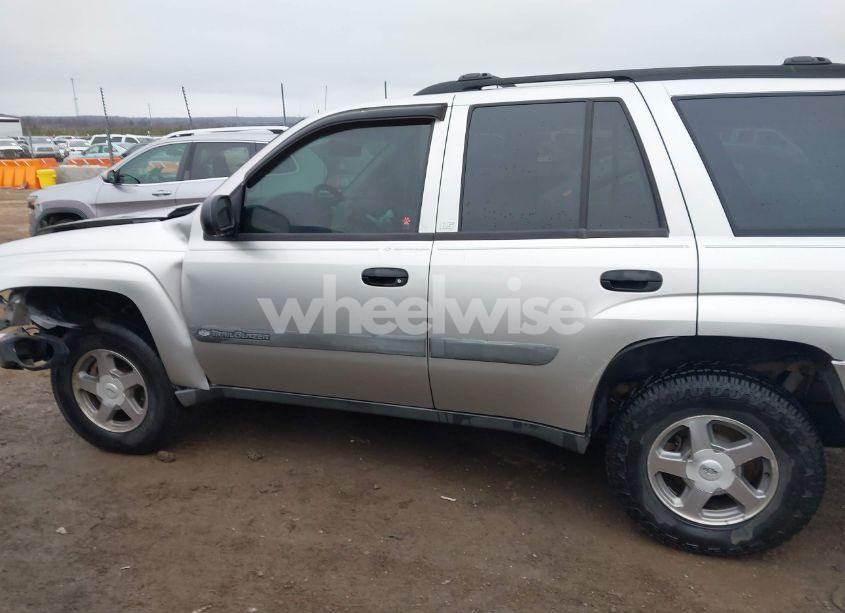 Photo 15 of 2004 Chevrolet Trailblazer LS (VIN 1GNDS13SX42246635)