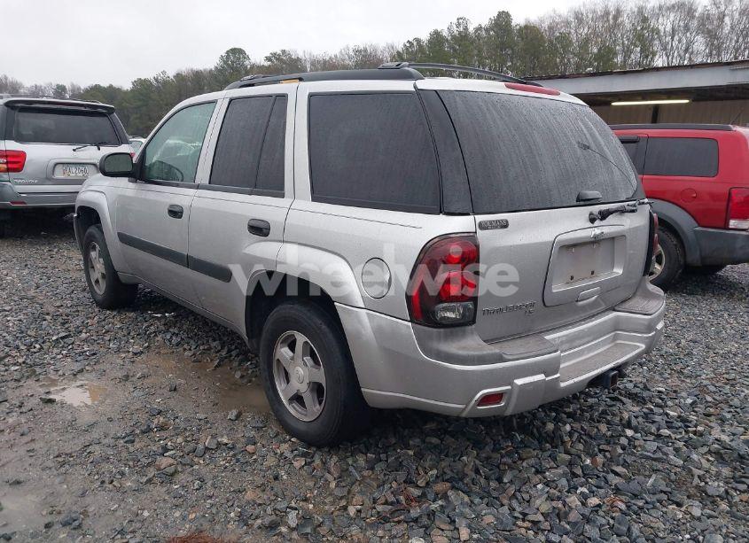 Photo 3 of 2005 Chevrolet Trailblazer LS (VIN 1GNDS13SX52124374)