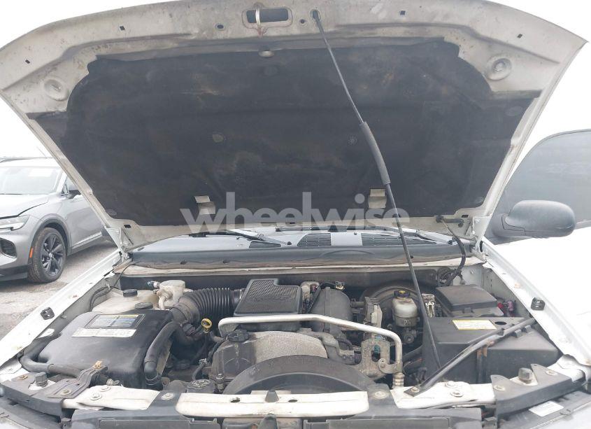 Photo 10 of 2006 Chevrolet Trailblazer LS (VIN 1GNDS13SX62172538)