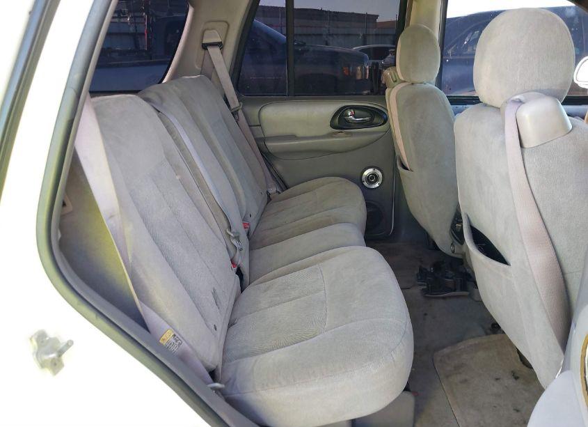 Photo 8 of 2006 Chevrolet Trailblazer LS (VIN 1GNDS13SX62173446)