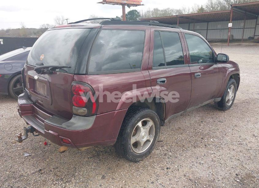 Photo 4 of 2007 Chevrolet Trailblazer LS (VIN 1GNDS13SX72104242)