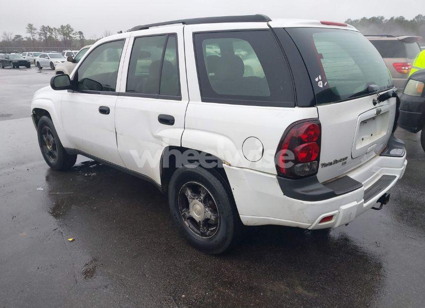 Photo 3 of 2007 Chevrolet Trailblazer LS (VIN 1GNDS13SX72301640)