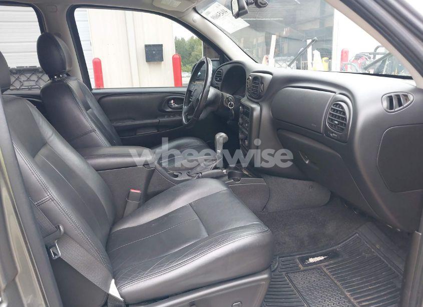 Photo 5 of 2008 Chevrolet Trailblazer LT (VIN 1GNDS13SX82137307)