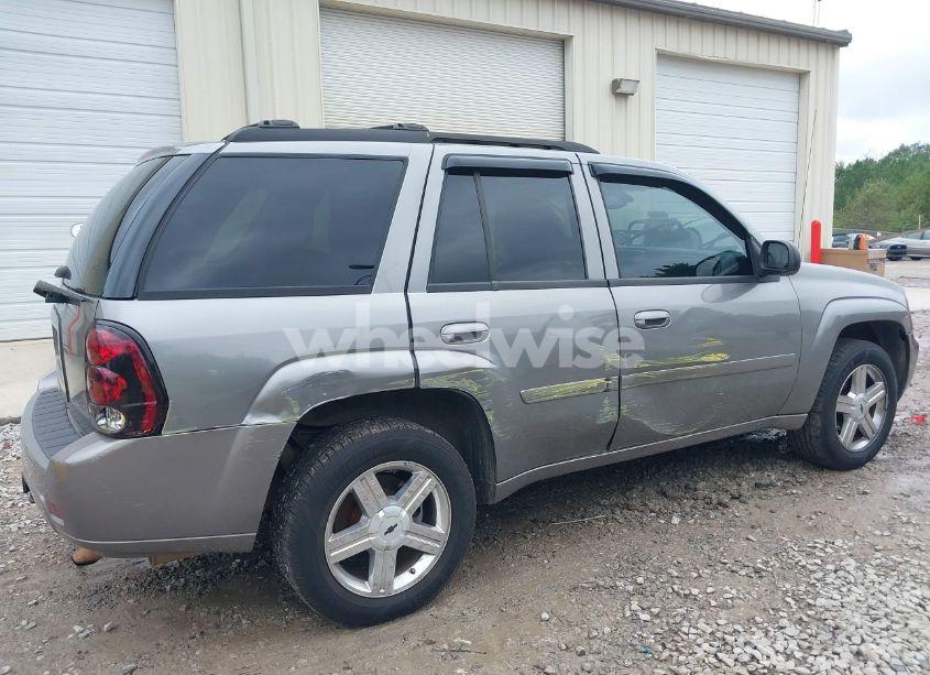 Photo 6 of 2008 Chevrolet Trailblazer LT (VIN 1GNDS13SX82137307)